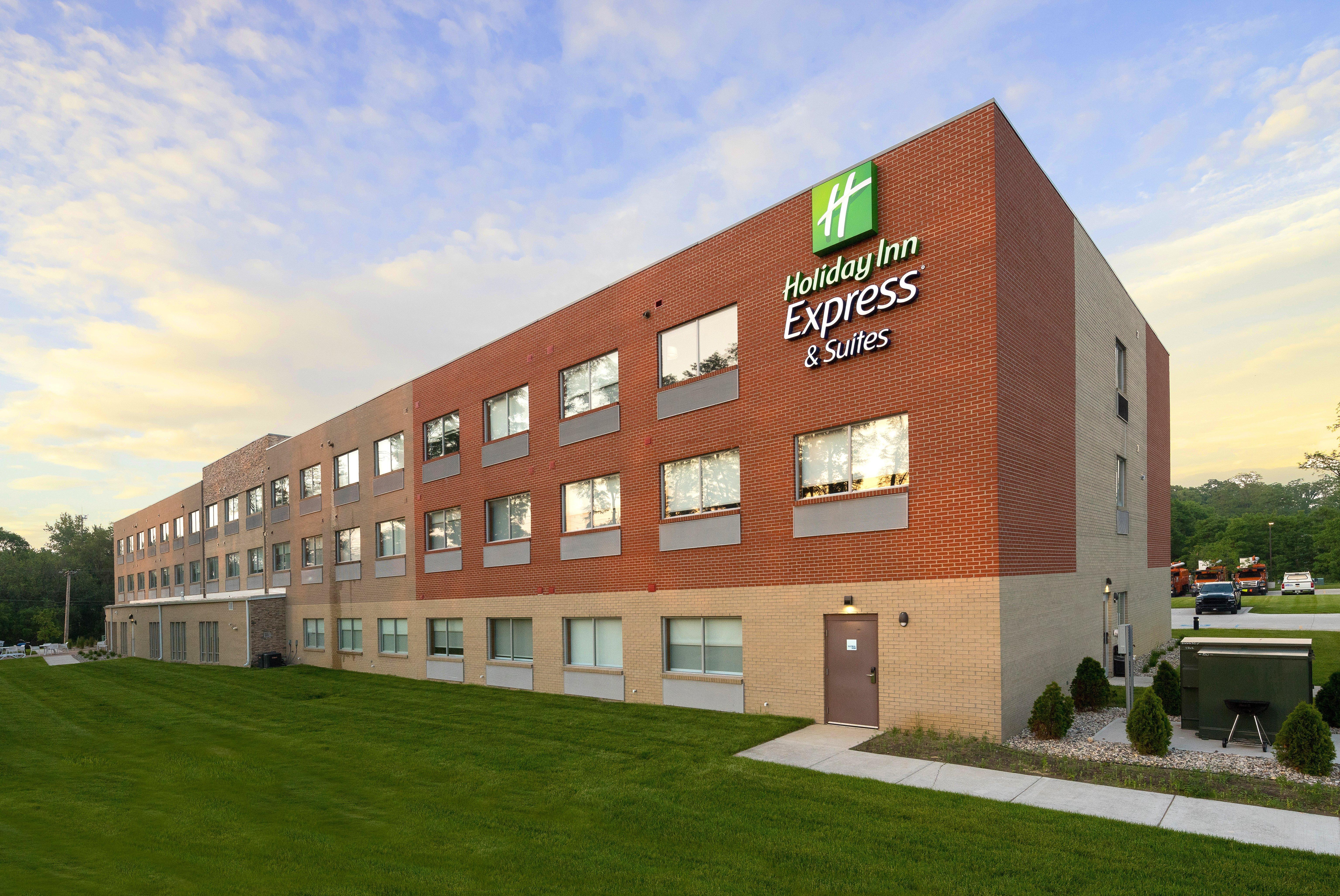 Holiday Inn Express & Suites - Portage By Ihg Extérieur photo